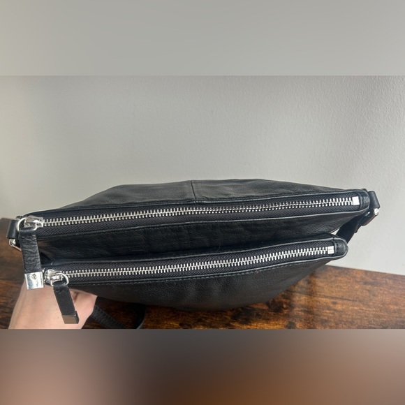 Margot Genuine Leather Black Crossbody Bag Double Zip Minimalist Purse - Picture 4 of 10